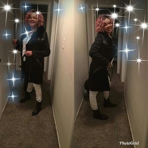 Meet your Posher, Sharonica